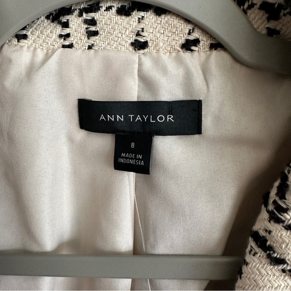 NWT Ann Taylor Black and White Double Breasted Tweed Blazer Jacket 8 - Picture 3 of 12